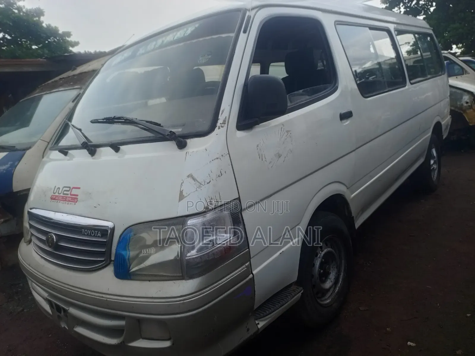 Toyota HiAce 2006 White