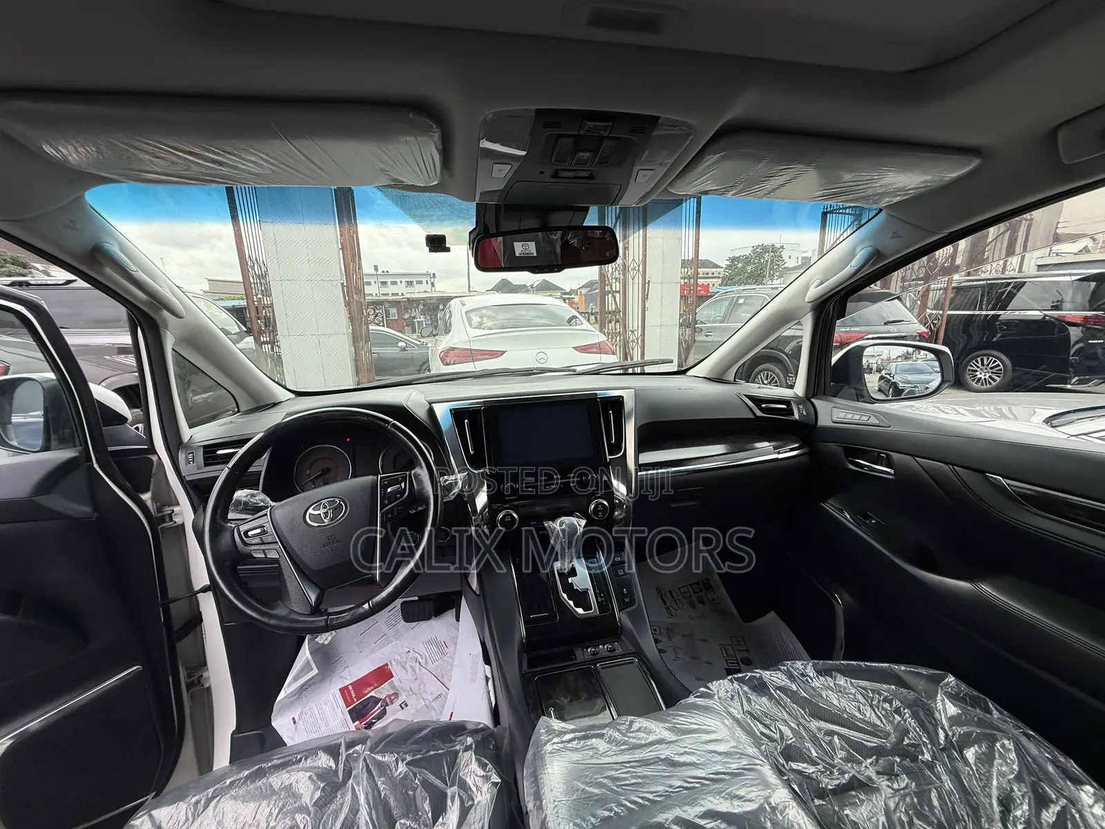 Toyota Alphard 2020 White