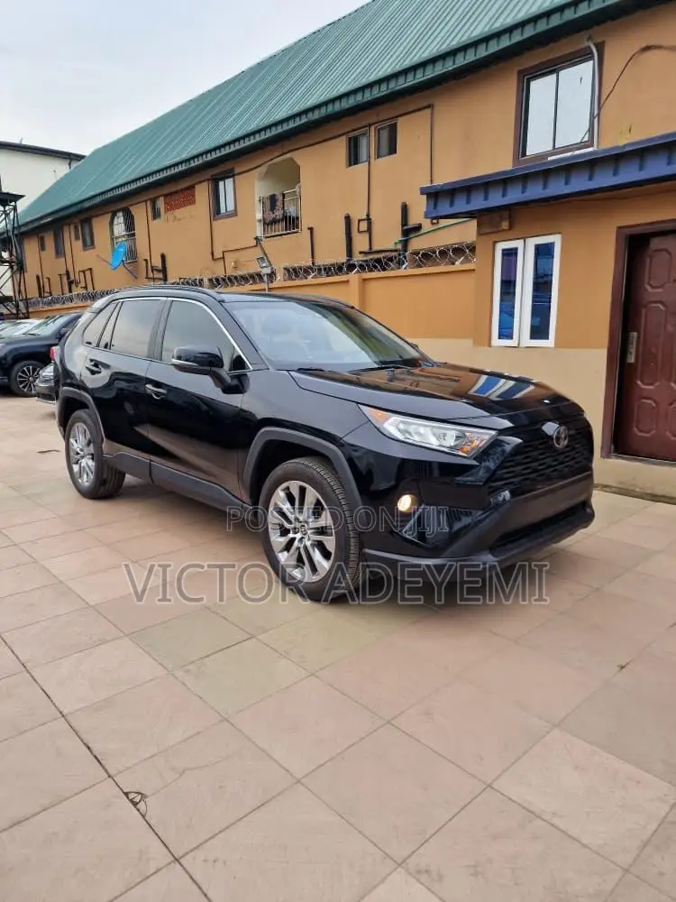 Toyota RAV4 2020 Black