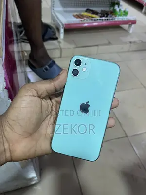 Apple iPhone 11 64 GB Green