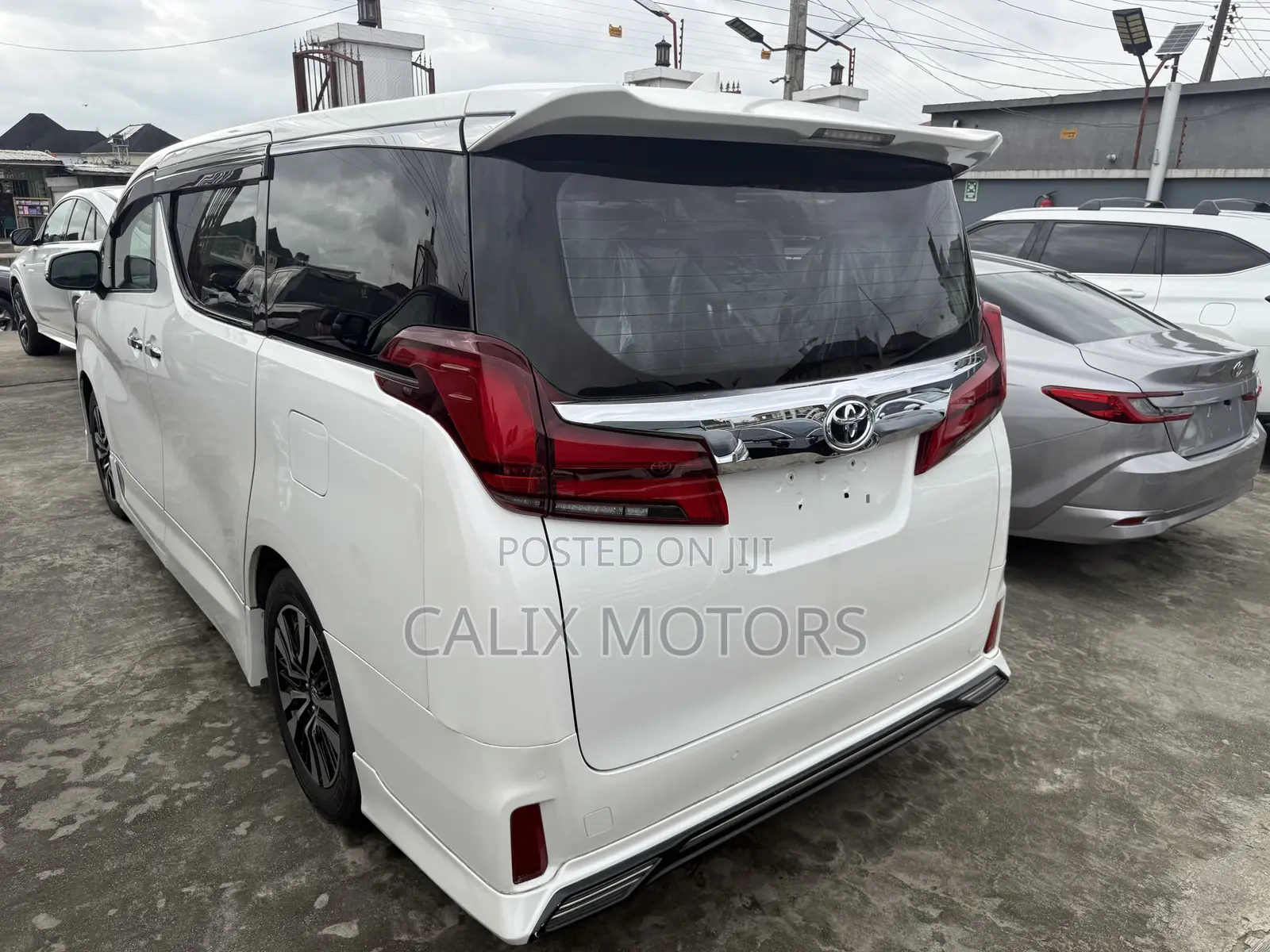 Toyota Alphard 2020 White