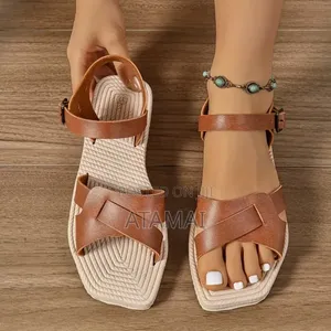 Female's Sandals