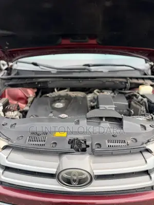 Toyota Highlander 2018 Brown
