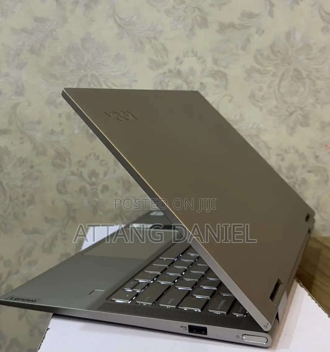 Laptop Lenovo Yoga C740 8GB Intel Core i7 SSD 512GB