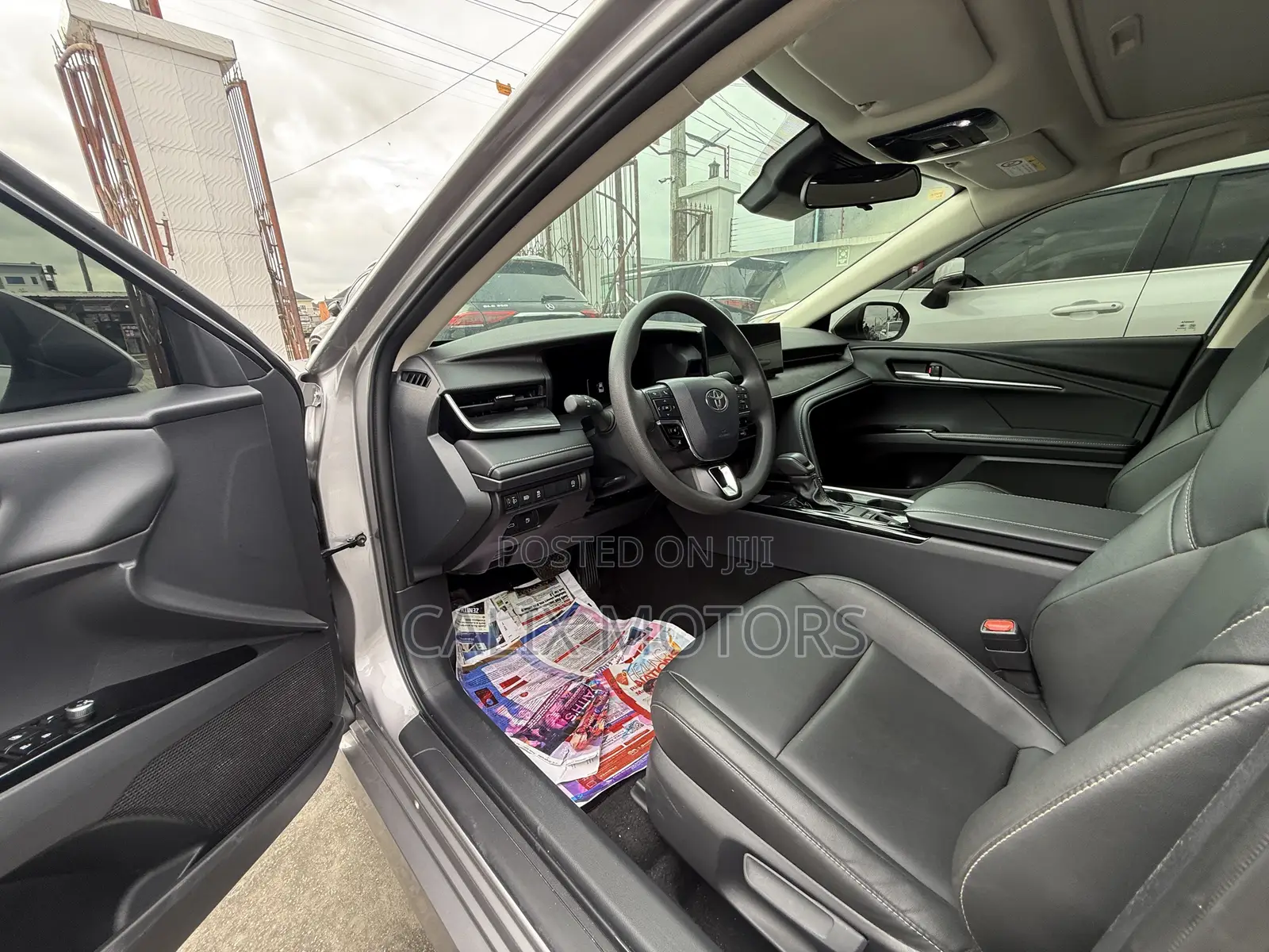 Toyota Camry 2024 Gray