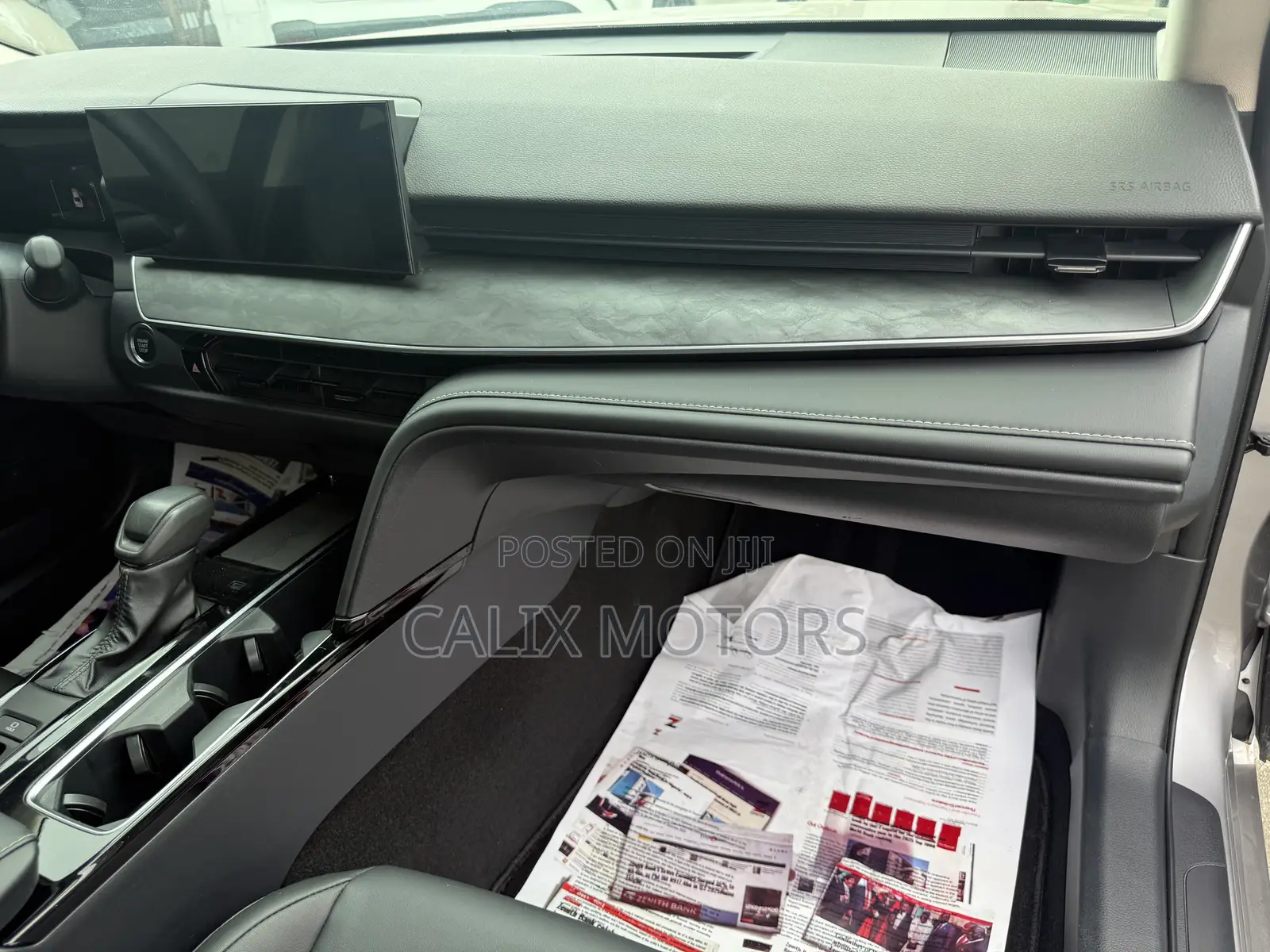 Toyota Camry 2024 Gray