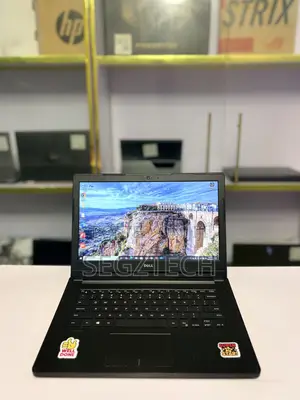 Laptop Dell Latitude 3480 12GB Intel Core i5 HDD 500GB