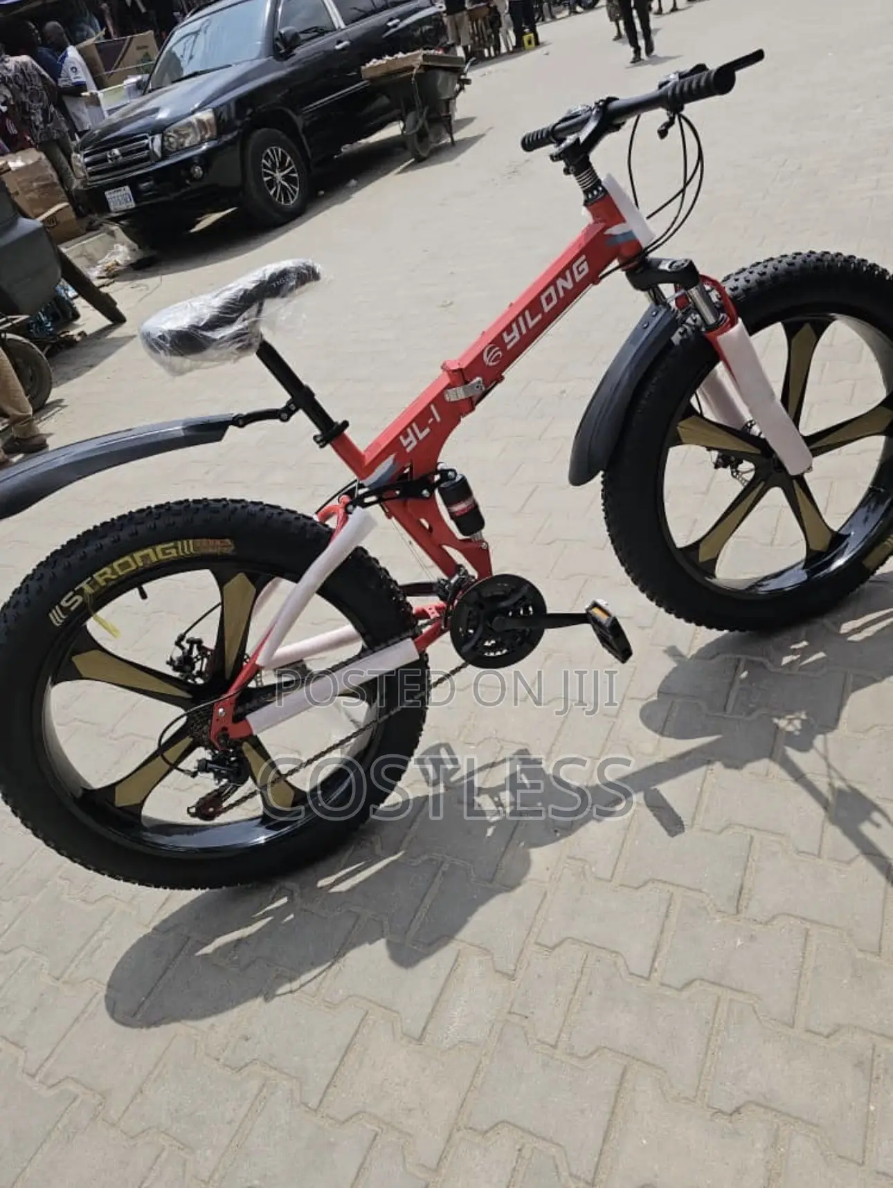Foldable Fat-Tire Mountain Bicycle Equipped With Alloy Wheels