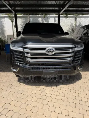 Toyota Land Cruiser 2024 Black