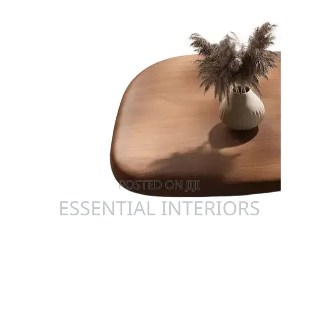 Luxury Retention Center Table