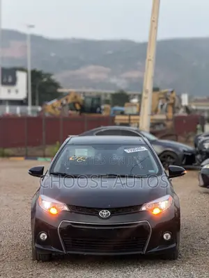 Toyota Corolla S 4dr Sedan (1.8L 4cyl CVT) 2014 Black