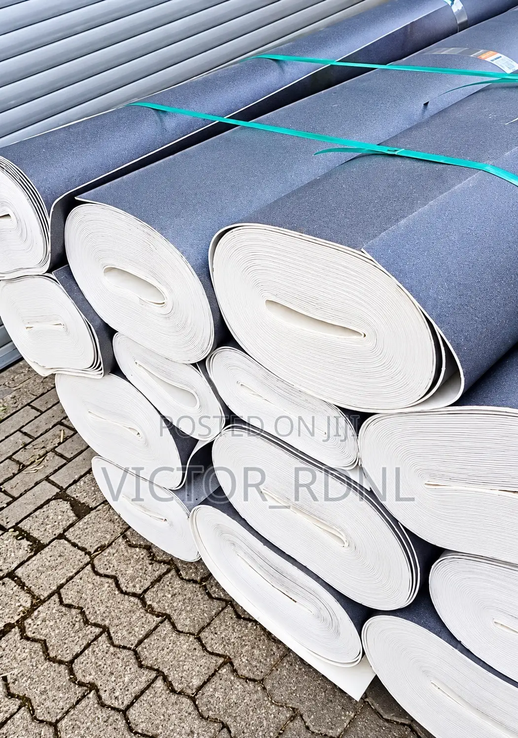 Armstrong Gym Thick Carpets