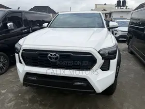 New Toyota Tacoma 2025 White