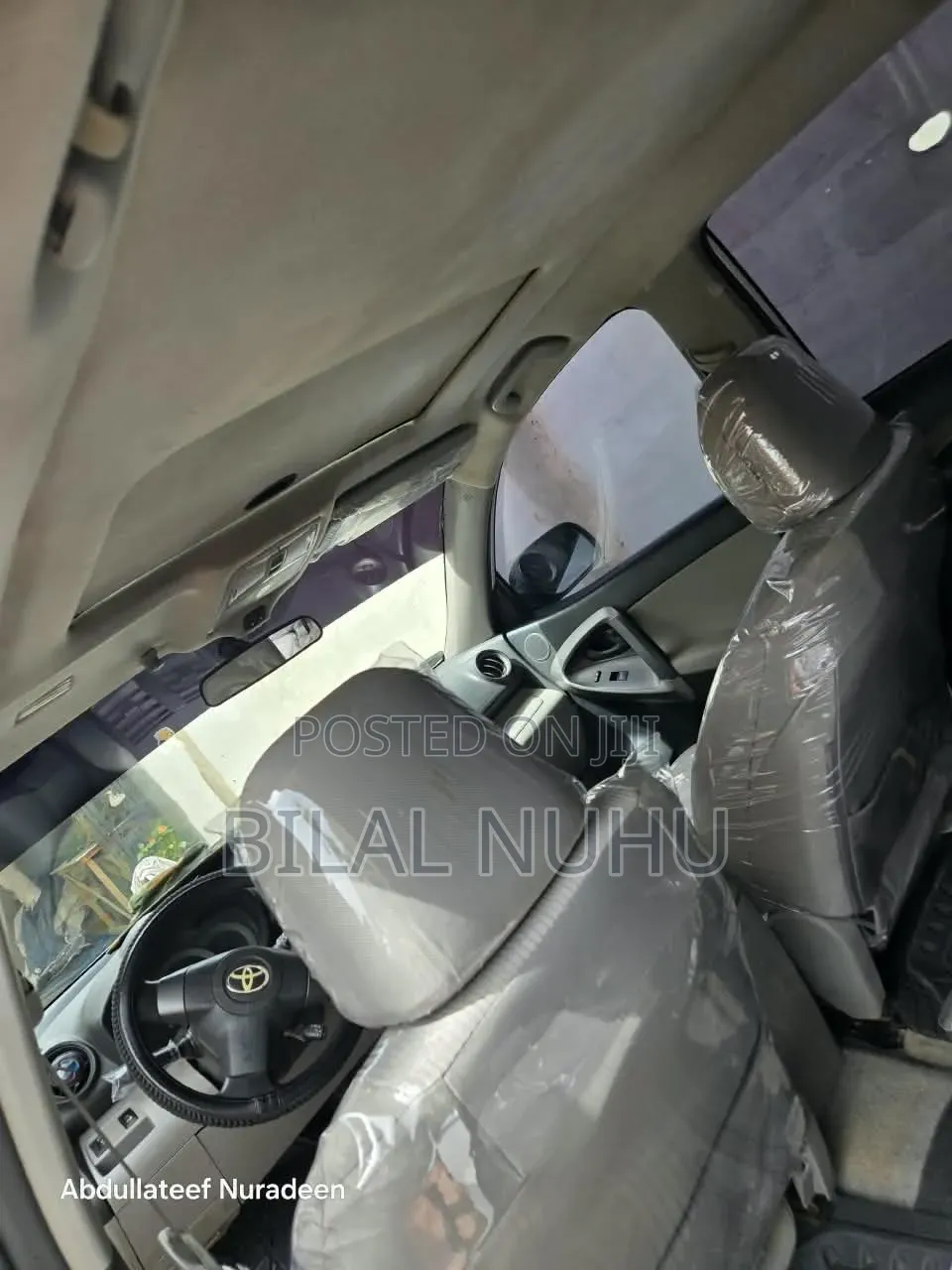 Toyota RAV4 2010 White