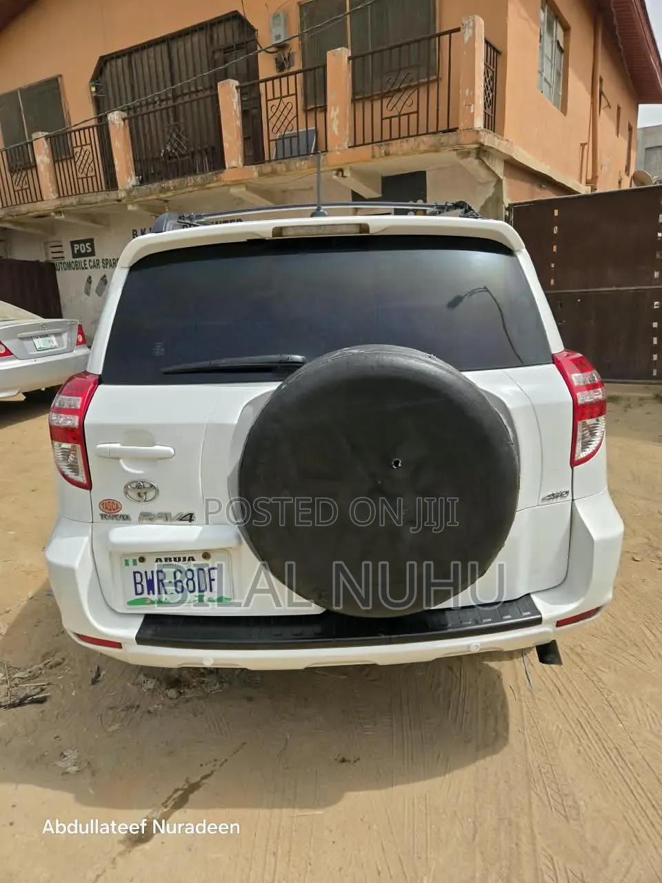 Toyota RAV4 2010 White