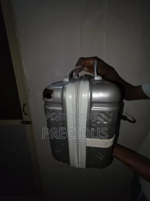 Mini Luggage Box