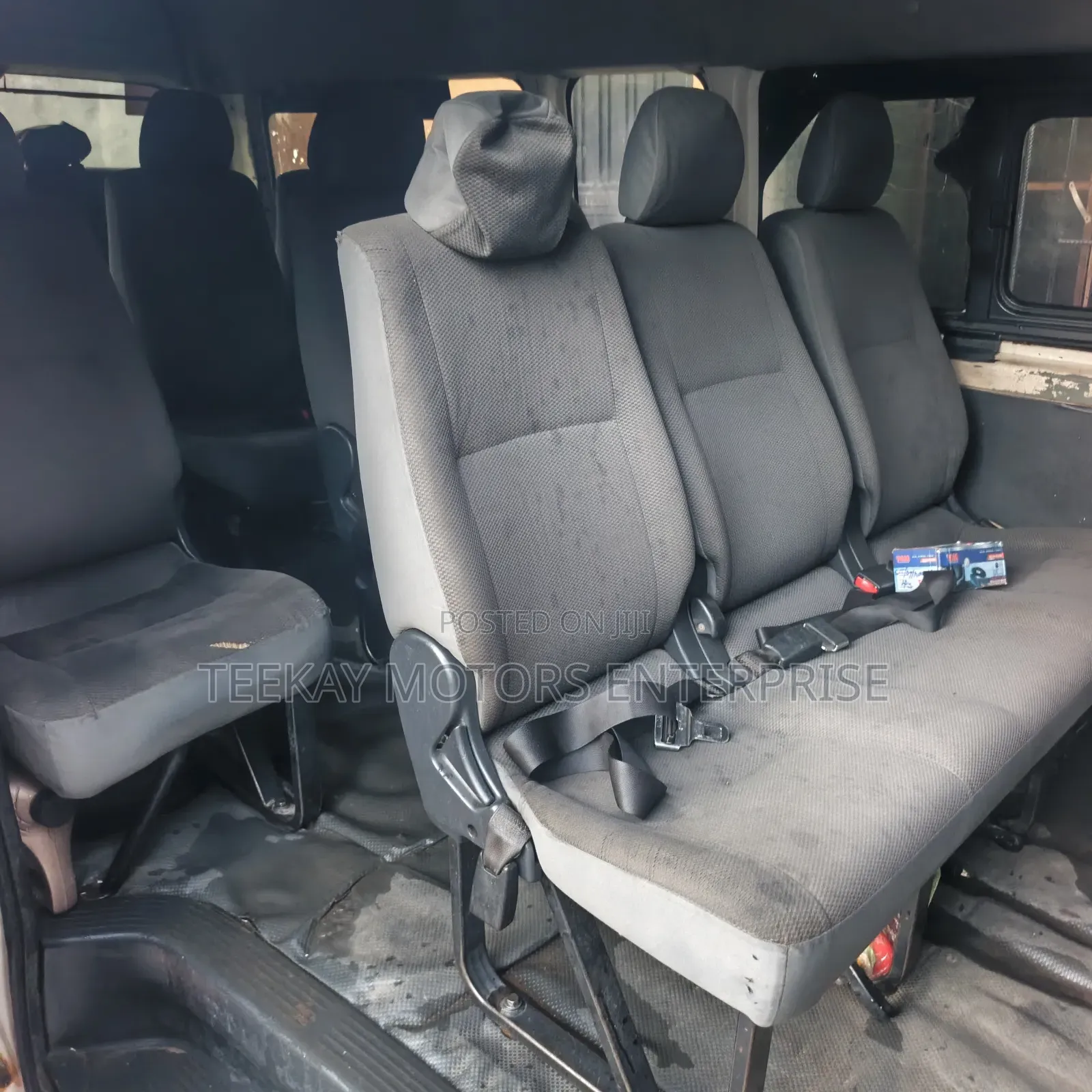 Toyota HiAce 2021 White
