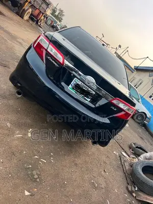 Toyota Camry XLE V6 4dr Sedan (3.5L 6cyl 6A) 2012 Black