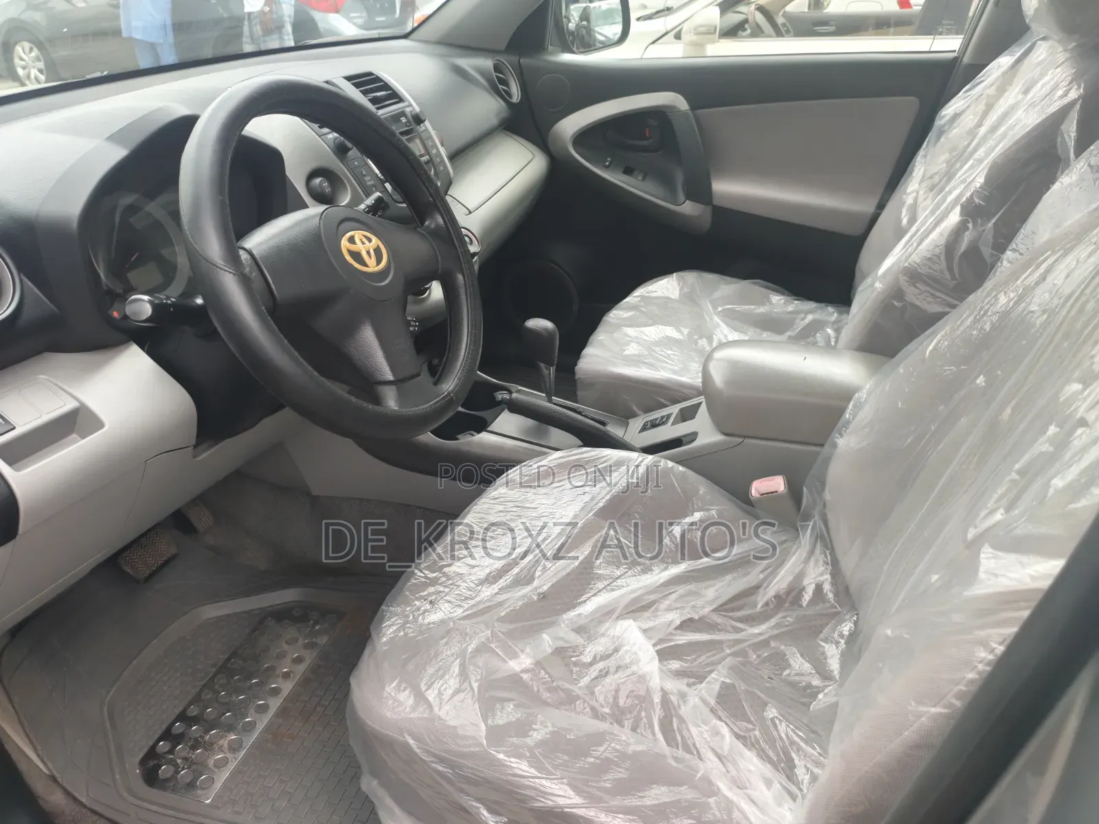 Toyota RAV4 2.4 2008 Green