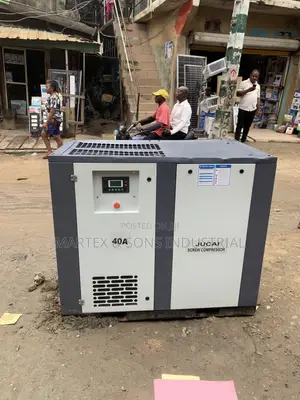 30kw 40hp Screw Air Compressor
