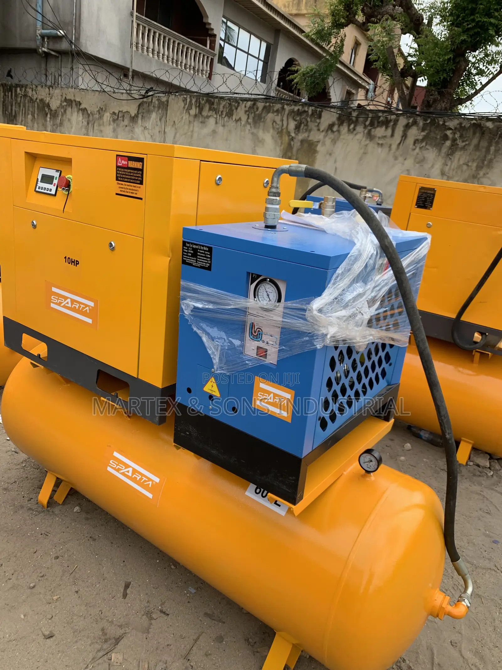 Complete 10bar 600L10Hp Screw Air Compressor
