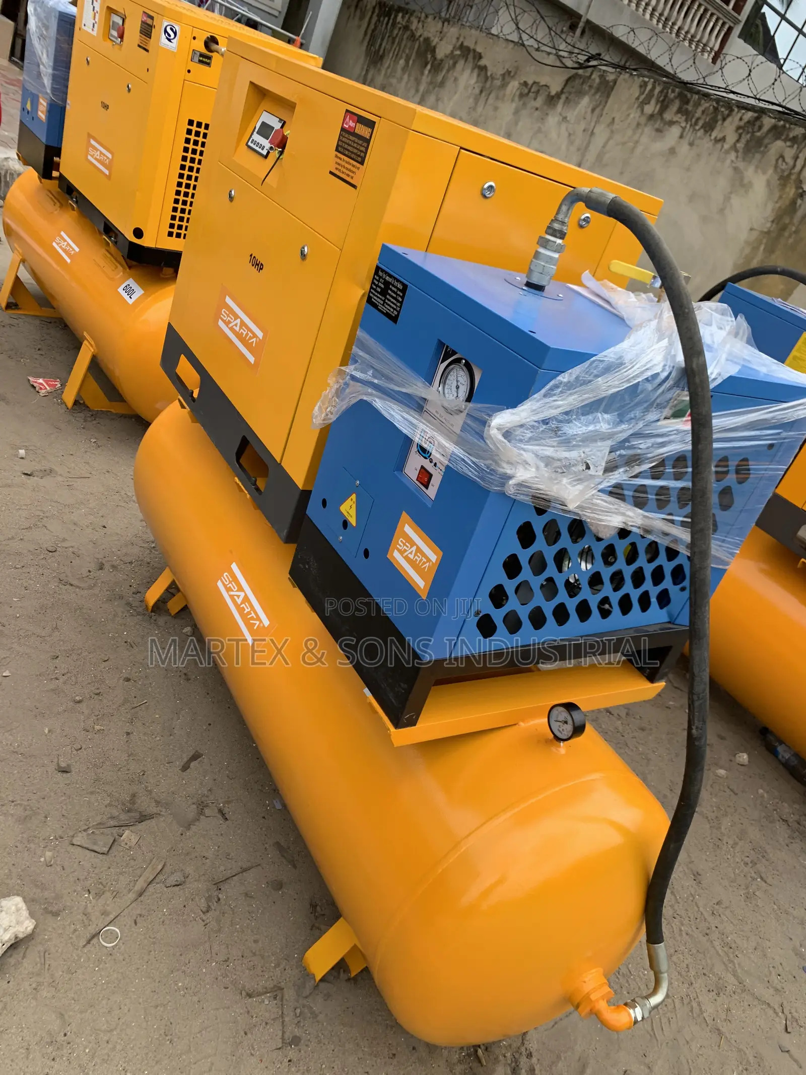 Complete 10bar 600L10Hp Screw Air Compressor