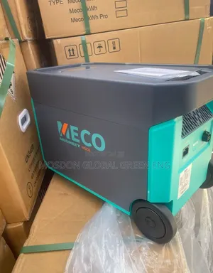 Meco 3.6kwh Pro 3000w Inverter Output Solar Generator