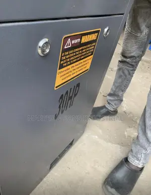 22kw - 30Hp Sparta Screw Air Compressor Machine