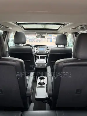 Toyota Highlander 2016 Red