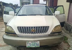Lexus RX 300 2WD 2002 White
