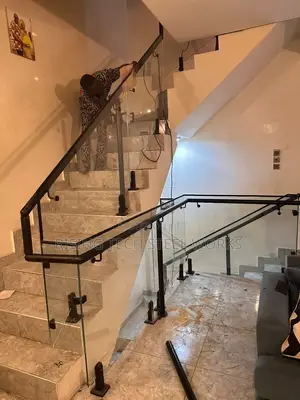 Balusters Staircase Tarmpard Glass