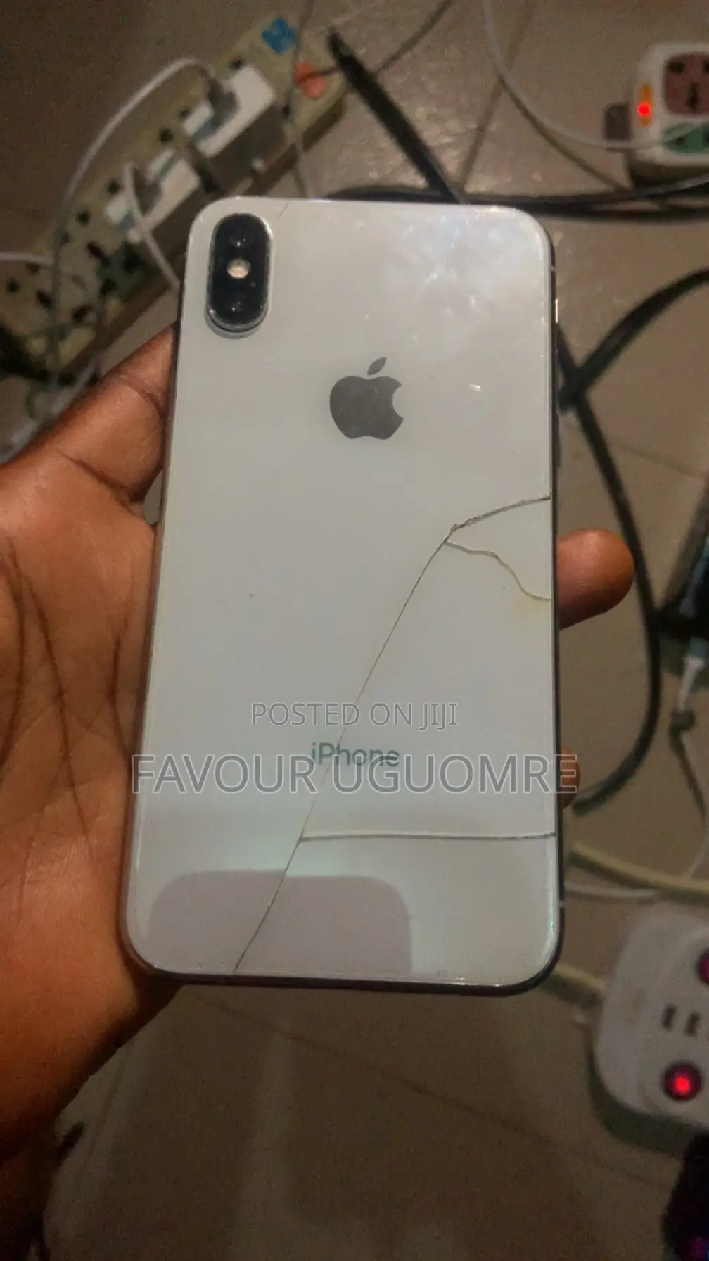 Apple iPhone X 64 GB White
