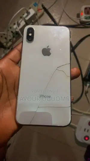 Apple iPhone X 64 GB White