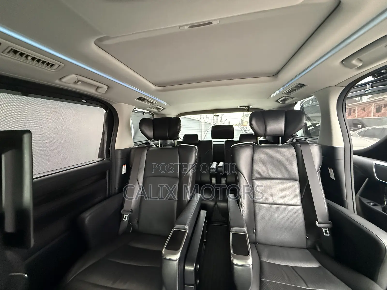 Toyota Vellfire 2023 Black