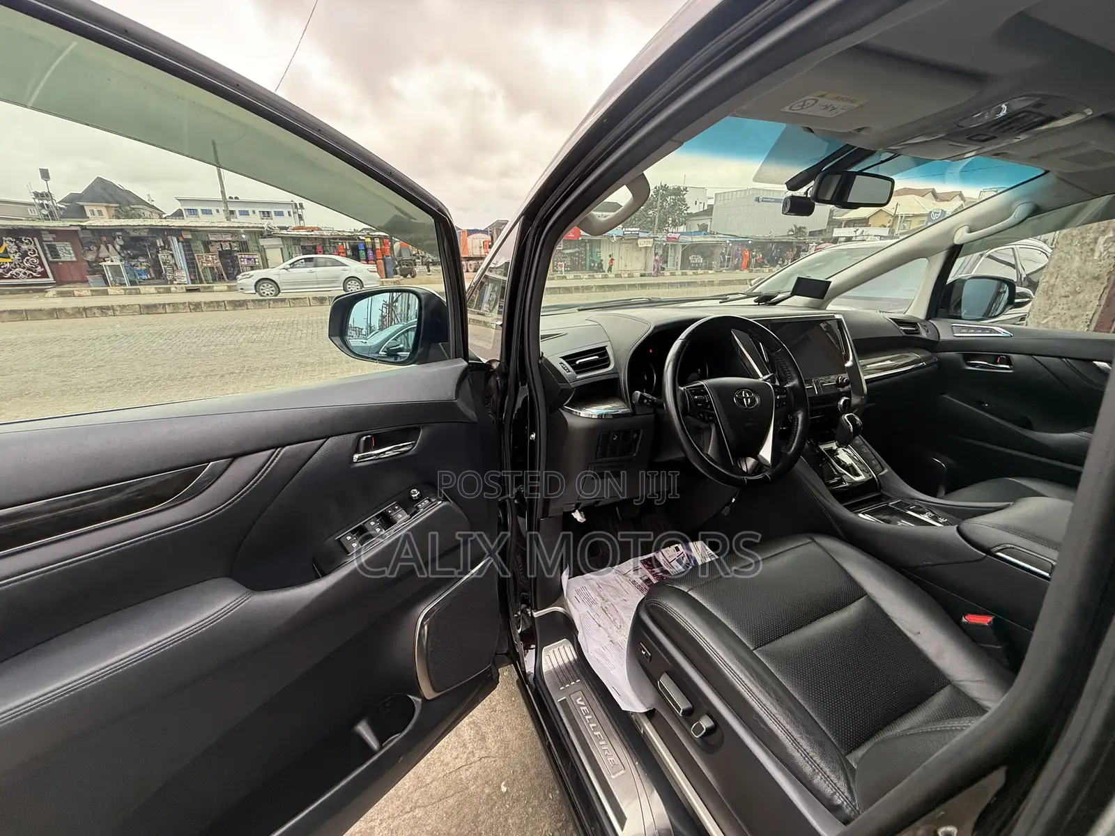 Toyota Vellfire 2023 Black
