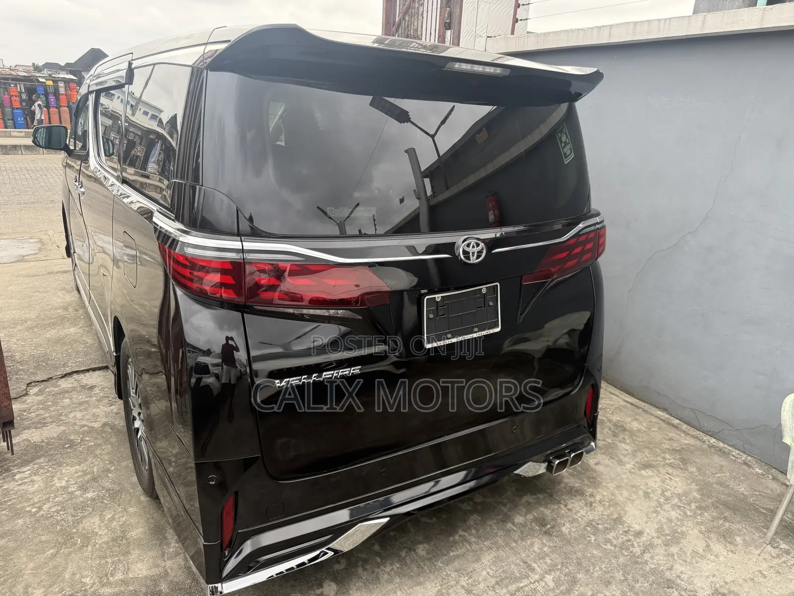 Toyota Vellfire 2023 Black