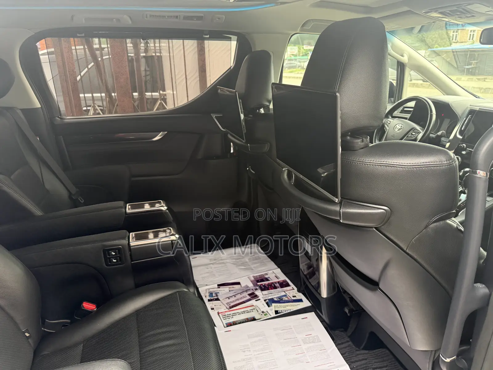 Toyota Vellfire 2023 Black