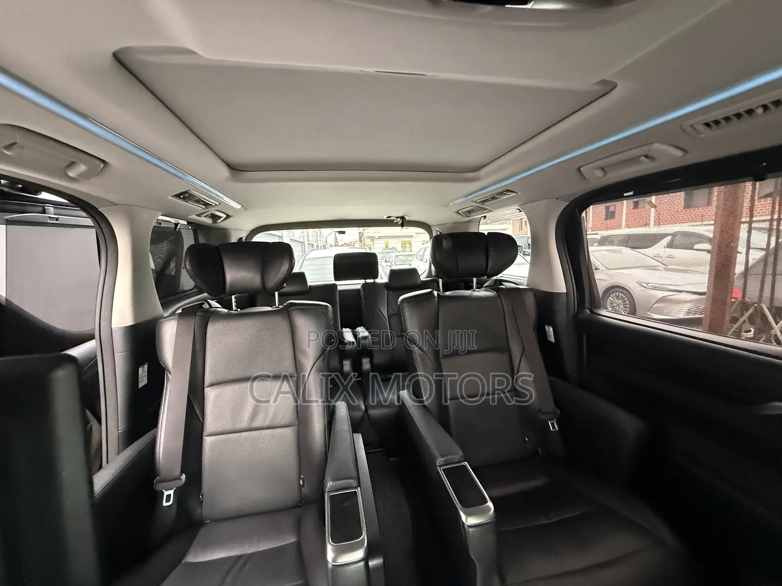Toyota Vellfire 2023 Black