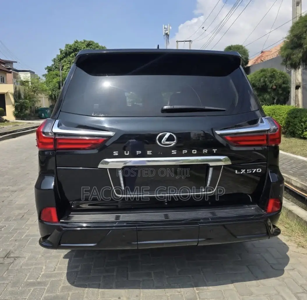Lexus LX 570 AWD 2018 Black