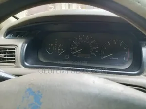 Toyota Camry Automatic 1999 Silver