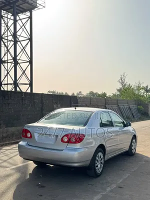 Toyota Corolla 2005 Silver