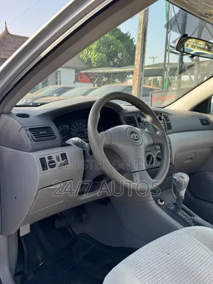 Toyota Corolla 2005 Silver