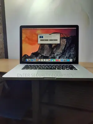 Laptop Apple MacBook Pro 2010 8GB Intel Core 2 Duo HDD 256GB