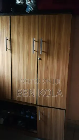 4/6 Wardrobe