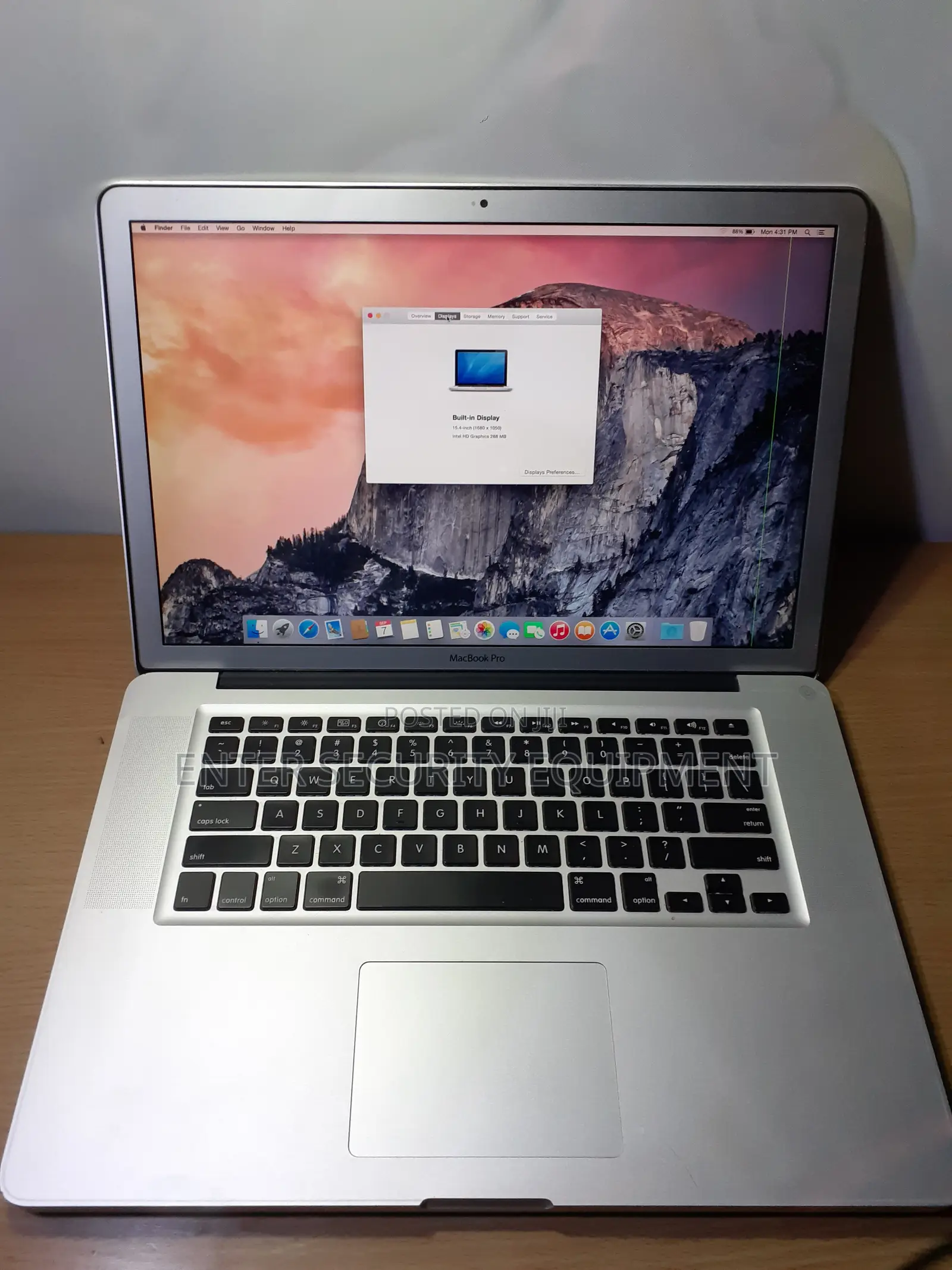 Laptop Apple MacBook Pro 2010 8GB Intel Core i7 HDD 750GB