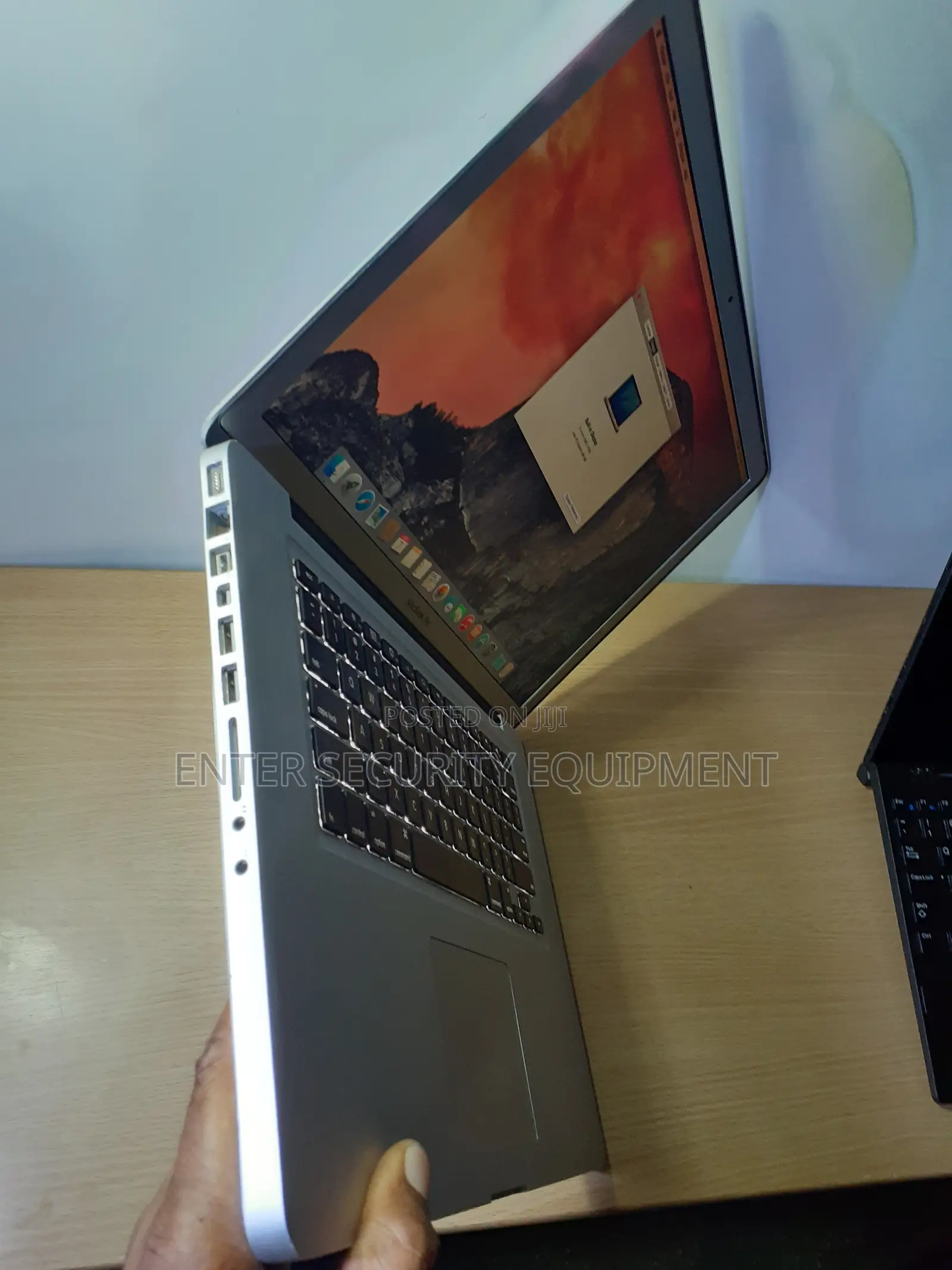 Laptop Apple MacBook Pro 2010 8GB Intel Core i7 HDD 750GB