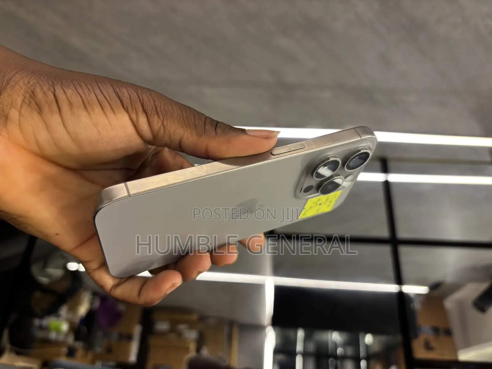 Apple iPhone 15 Pro 128 GB Gold