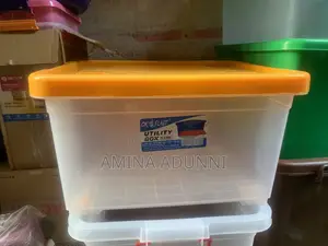 70liter Multipurpose Large Plastic Storage Box With Coloured Lid