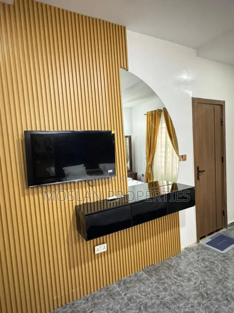 Beautiful Bedroom Apartment on Orchid Rd