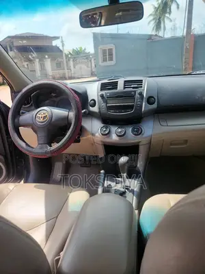 Toyota RAV4 2.4 2008 Blue